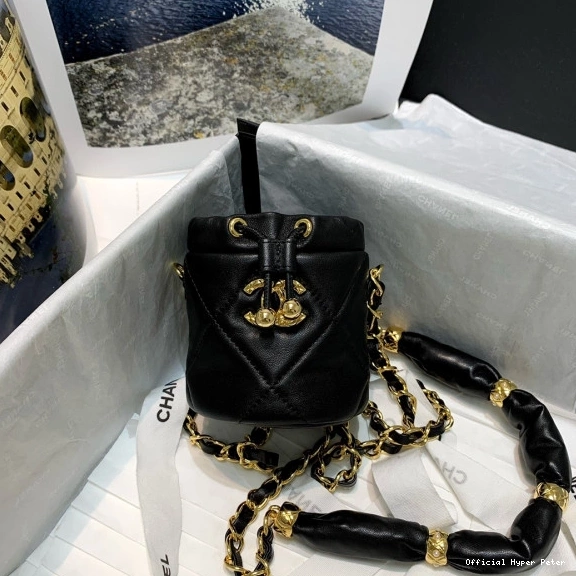 Hyper Peter CHANEL CHANELUTCH WITH CHAIN 0815